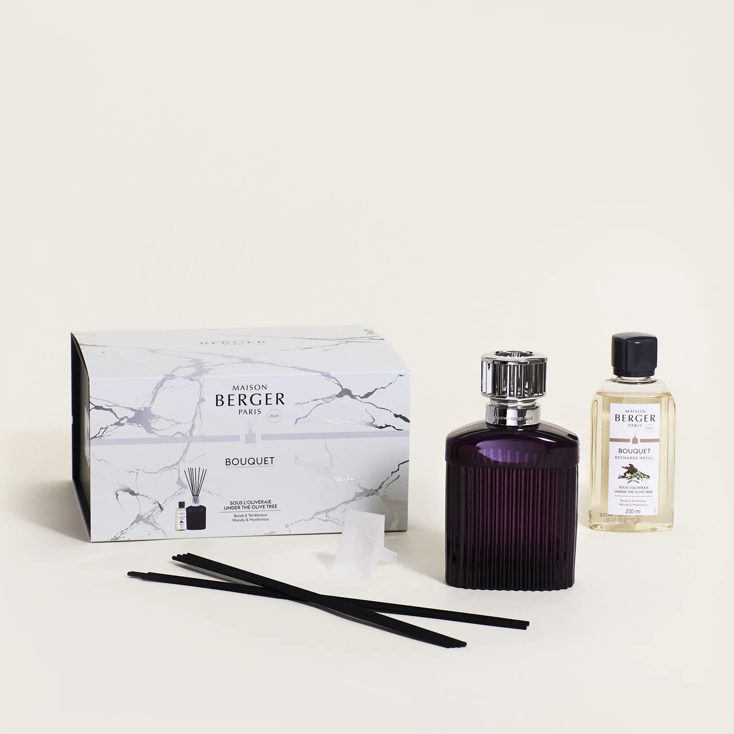 Parfumsticks Alpha Prune Scandale met Sous l'Oliveraie